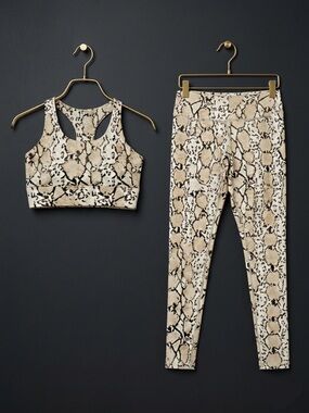 AllFenix White Python Snakeskin Pilates  Set - Bra L / Leggings S